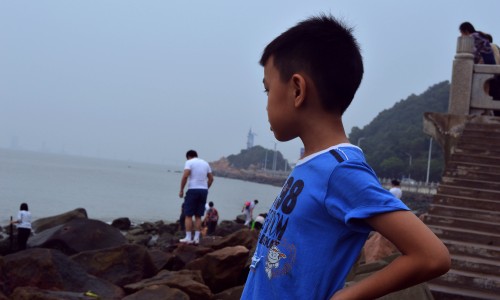 小孩身上长湿疹很痒怎么办-【小孩身上起红疙瘩图片】小孩身上起红疙瘩很痒是什么原因 - 小孩身上起瘤网